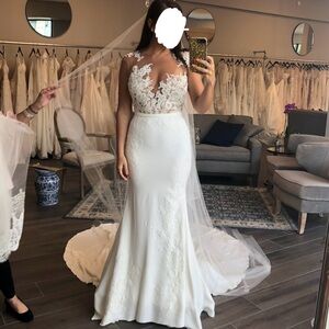 Pronovias Atelier Vicenta White Lace Wedding Dress